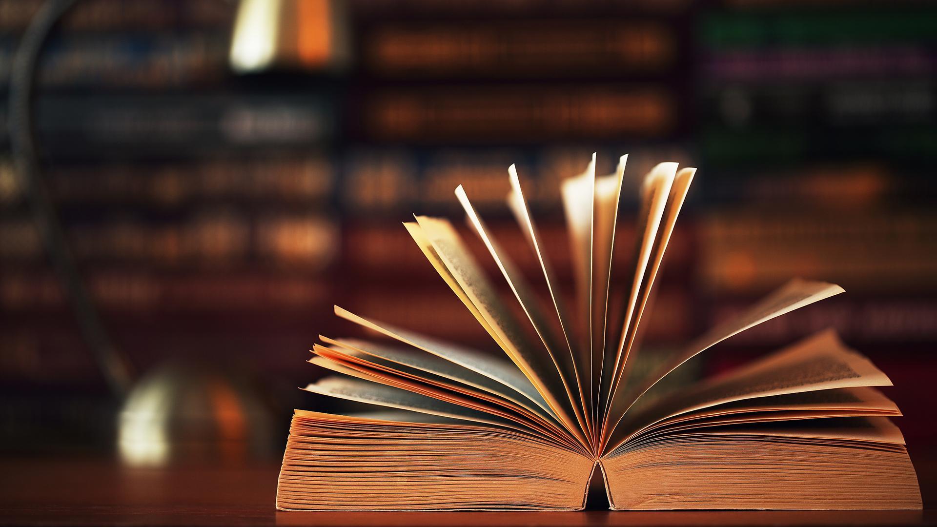 10 Must-Know Tips About Working with a Ghostwriting Service